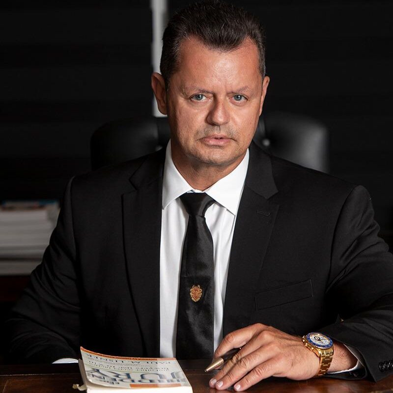 Cláudio Gastão da Rosa Filho - Advogado Inscrito na OAB/SC 9.284. Graduado em Direito pela Universidade do Vale do Itajaí - UNIVALI. Mestrado em Direito Penal pela Universidade Federal do Paraná - UFPR.